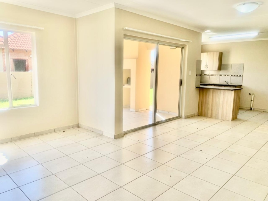 3 Bedroom Property for Sale in Waterkloof East North West